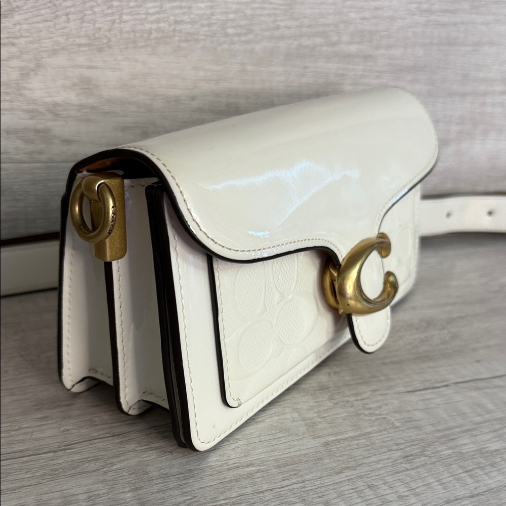 Coach White Patent Leather Tabby Shoulder Clutch only long strap - Picture 3 of 16
